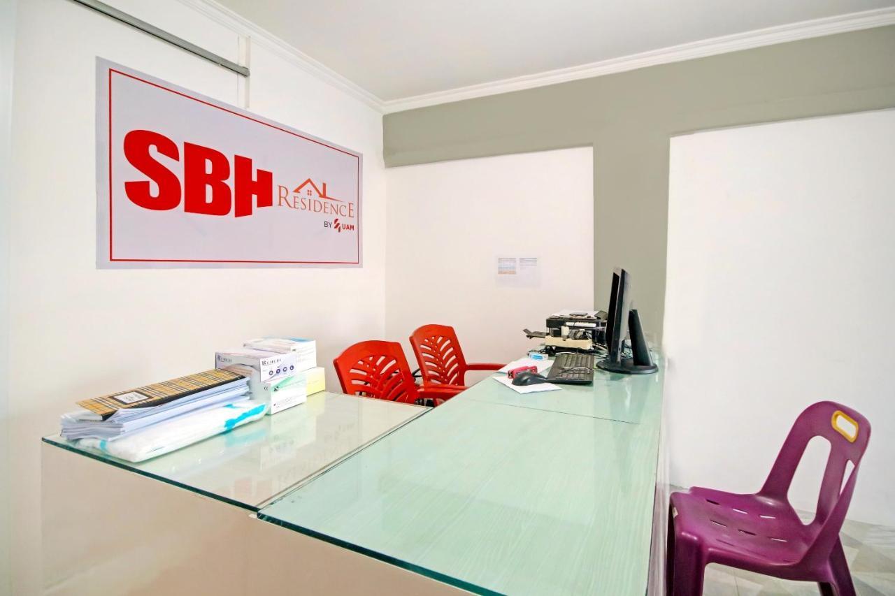 Oyo 90359 Sbh 2* Medan
